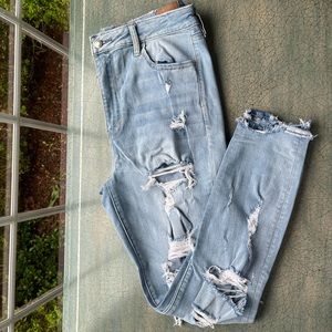 American Eagle Super Hi-Rise Distressed Jeggings Light Wash